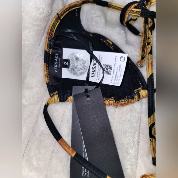 Versace Women's Gold & Black Barocco Bikini Top NWT - Picture 5 of 5